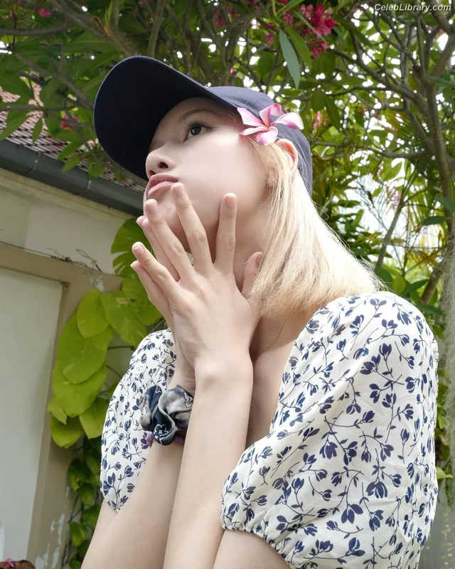 Lisa  BLΛƆKPIИK (Blackpink) photo 12 of 6190
