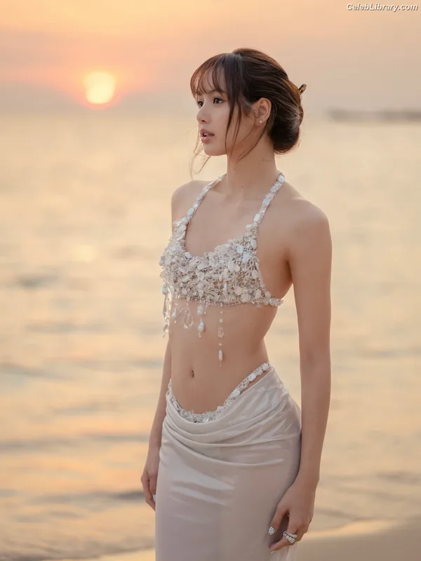 Lisa  BLΛƆKPIИK (Blackpink) photo 8 of 6190