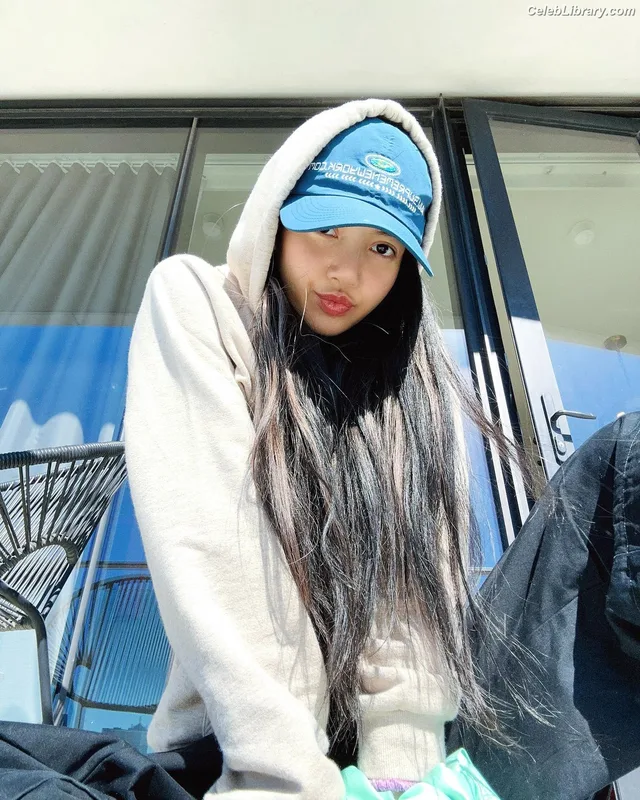 Lisa  BLΛƆKPIИK (Blackpink) photo 6 of 6190