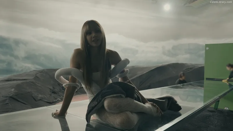 Lisa  BLΛƆKPIИK (Blackpink) photo 20 of 6190