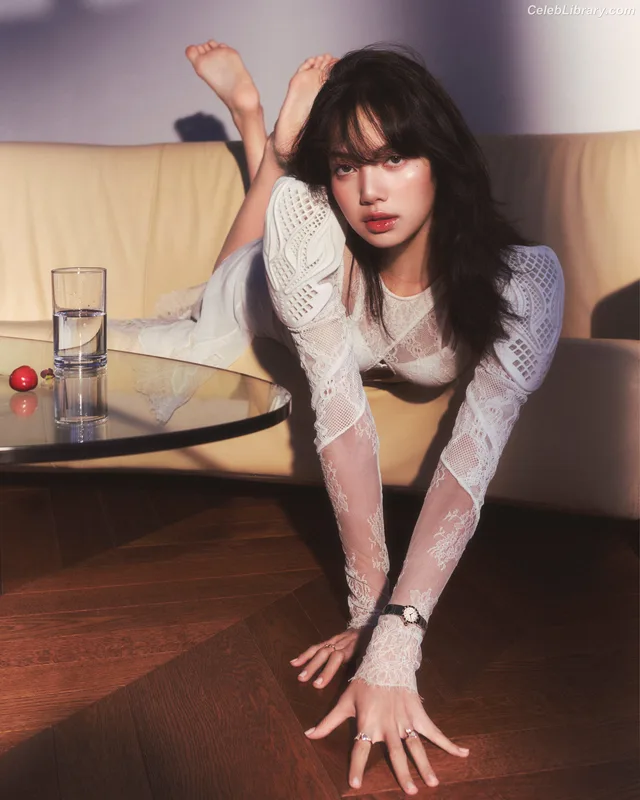 Lisa  BLΛƆKPIИK (Blackpink) photo 20 of 6190