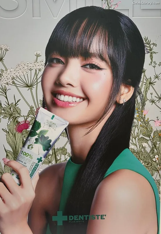 Lisa  BLΛƆKPIИK (Blackpink) photo 16 of 6190