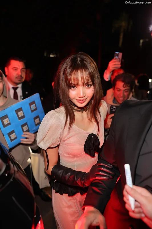 Lisa  BLΛƆKPIИK (Blackpink) photo 6 of 6190