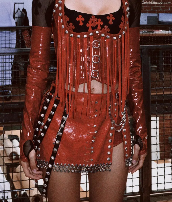 Lisa  BLΛƆKPIИK (Blackpink) photo 18 of 6190
