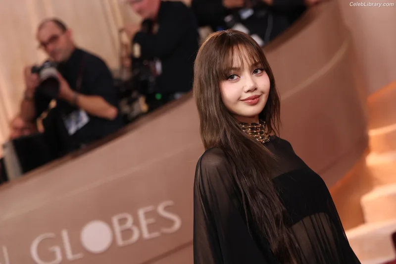 Lisa BLΛƆKPIИK (Blackpink) photo 6 of 6190