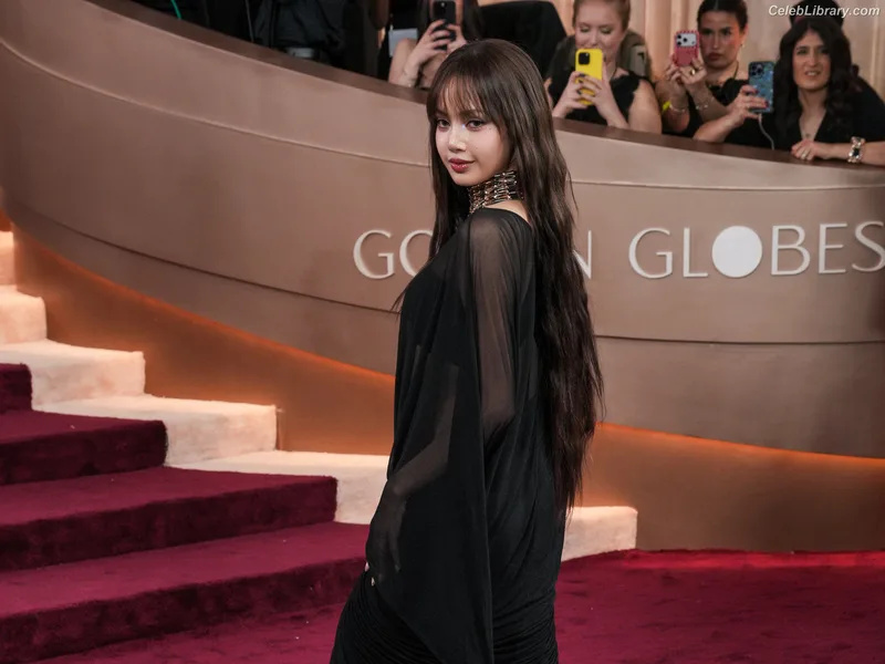 Lisa  BLΛƆKPIИK (Blackpink) photo 9 of 6190