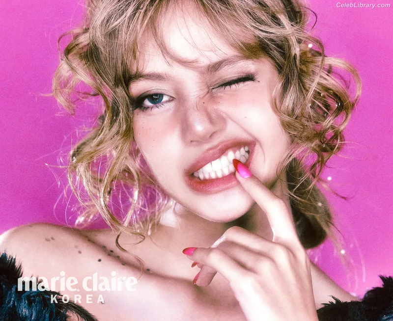 Lisa  BLΛƆKPIИK (Blackpink) photo 5 of 6190