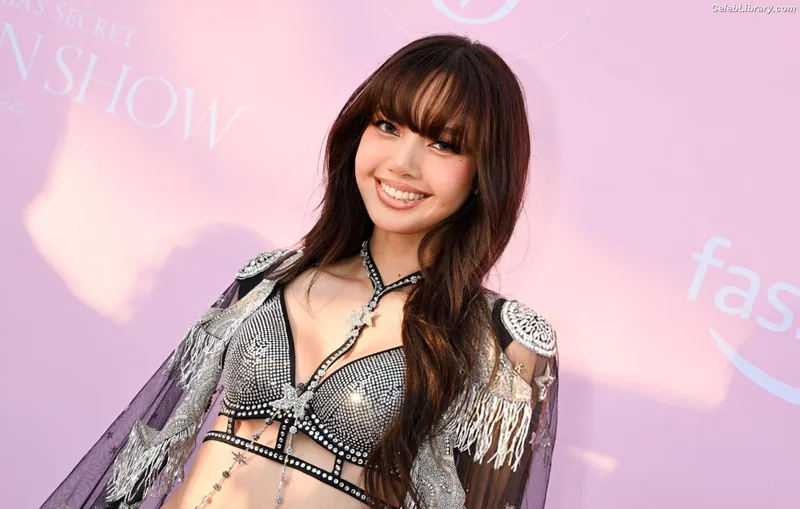 Lisa BLΛƆKPIИK (Blackpink) photo 8 of 6190