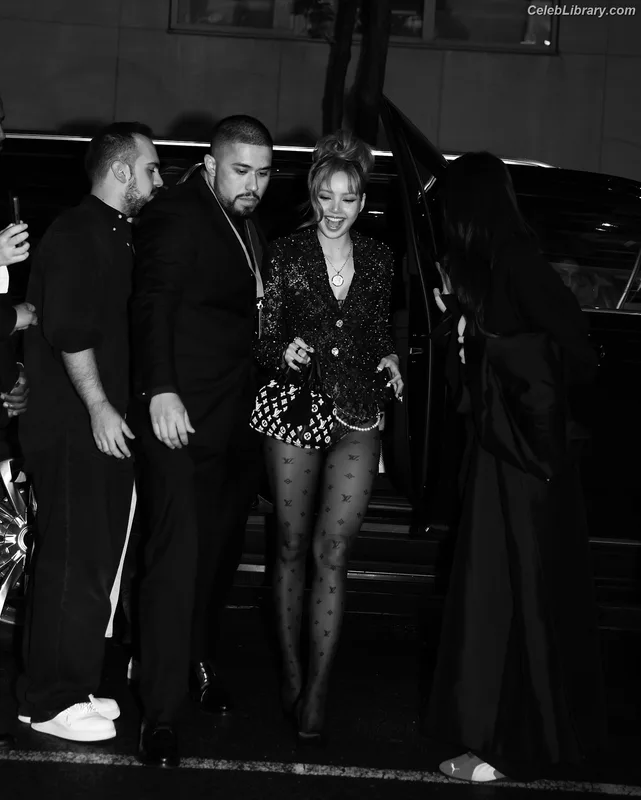 Lisa BLΛƆKPIИK (Blackpink) photo 20 of 6190