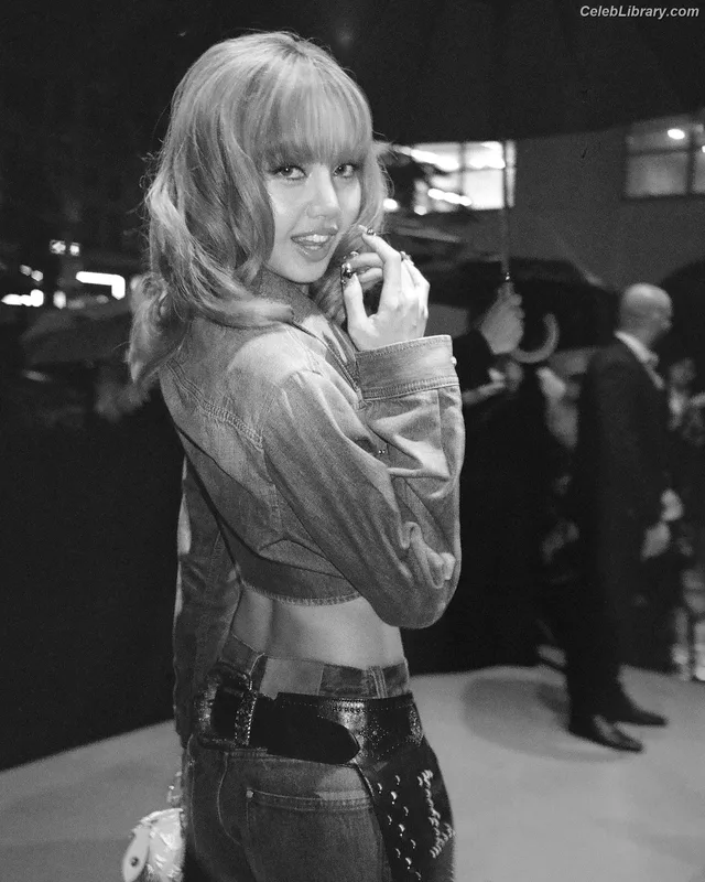 Lisa BLΛƆKPIИK (Blackpink) photo 23 of 6190