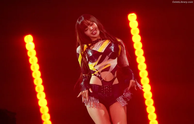 Lisa BLΛƆKPIИK (Blackpink) photo 22 of 6190