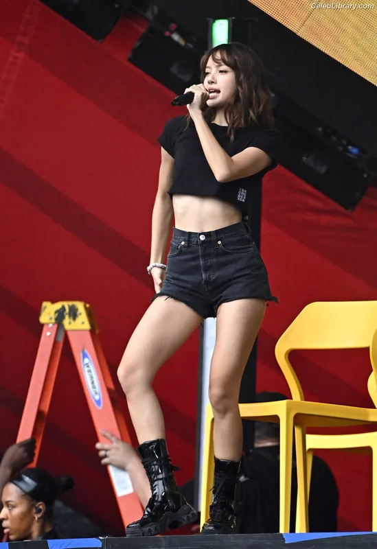 Lisa  BLΛƆKPIИK (Blackpink) photo 4 of 6190
