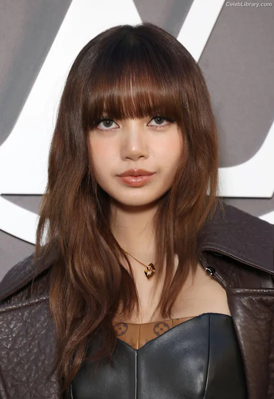 Lisa  BLΛƆKPIИK (Blackpink) photo 9 of 6190