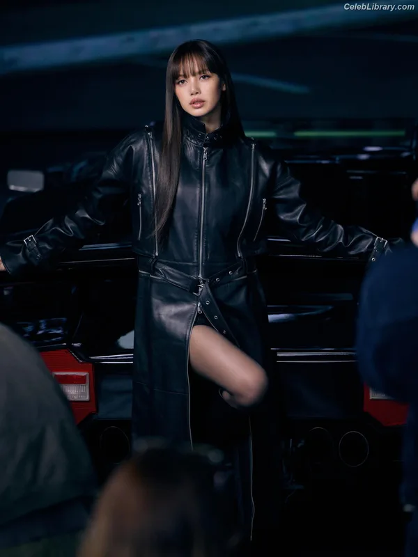Lisa  BLΛƆKPIИK (Blackpink) photo 10 of 6190
