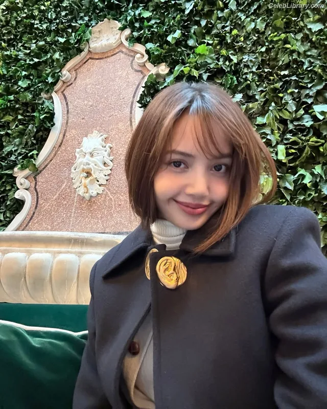 Lisa  BLΛƆKPIИK (Blackpink) photo 4 of 6190