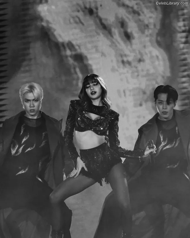 Lisa  BLΛƆKPIИK (Blackpink) photo 10 of 6190