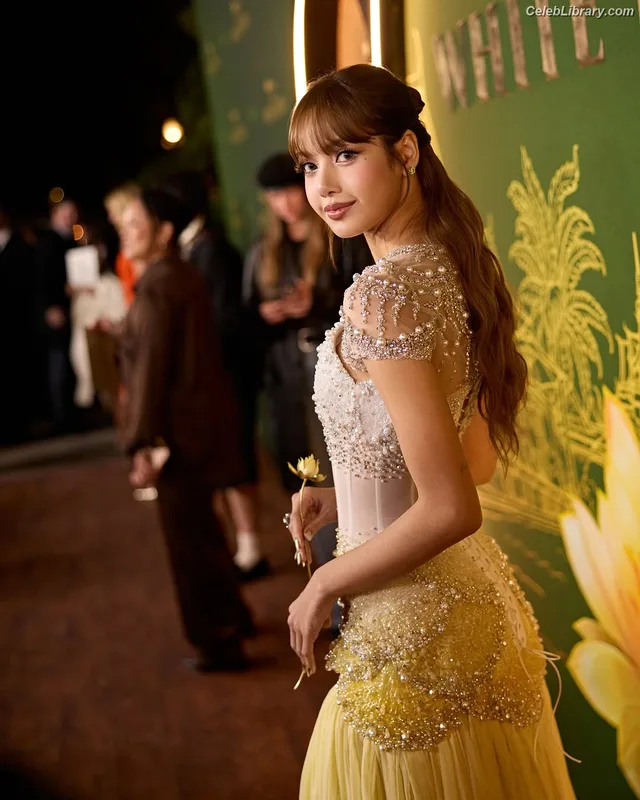 Lisa BLΛƆKPIИK (Blackpink) photo 6 of 6190