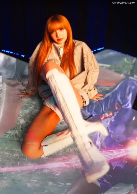 Lisa BLΛƆKPIИK (Blackpink) photo 19 of 6190