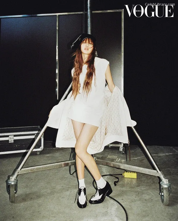 Lisa  BLΛƆKPIИK (Blackpink) photo 5 of 6190