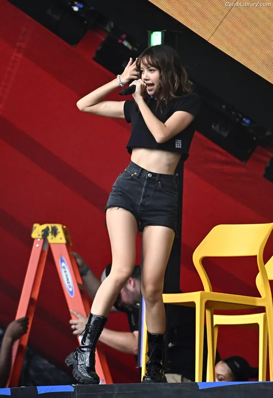 Lisa  BLΛƆKPIИK (Blackpink) photo 10 of 6190