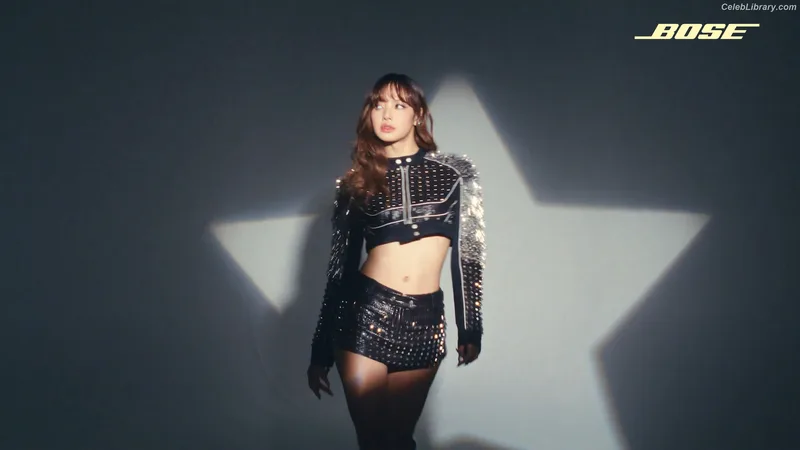 Lisa  BLΛƆKPIИK (Blackpink) photo 15 of 6190
