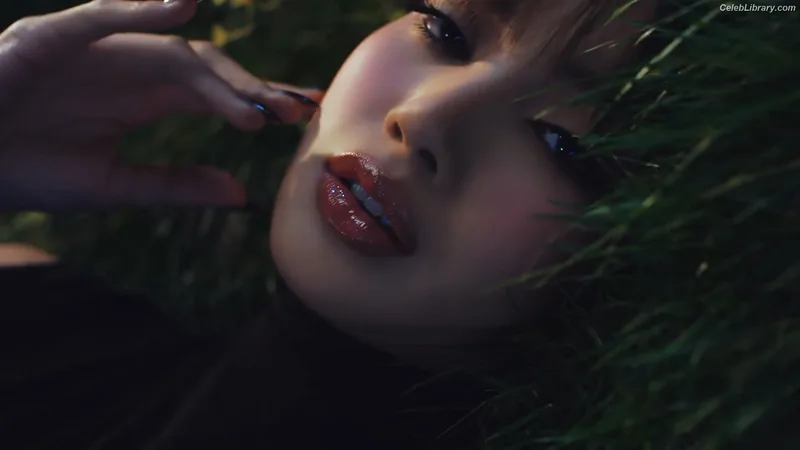 Lisa  BLΛƆKPIИK (Blackpink) photo 8 of 6190