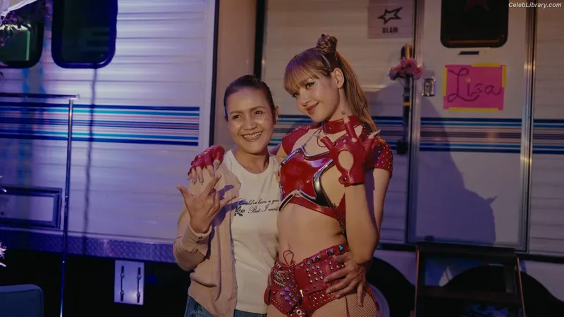 Lisa  BLΛƆKPIИK (Blackpink) photo 7 of 6190