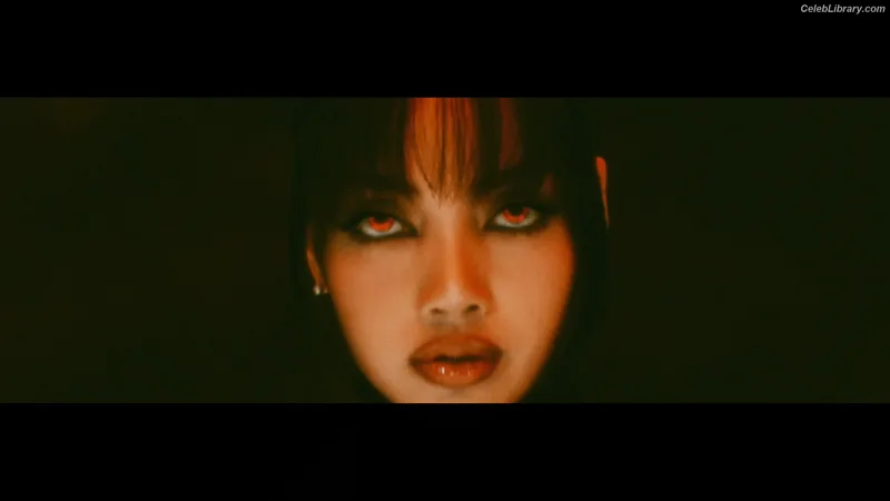 Lisa  BLΛƆKPIИK (Blackpink) photo 10 of 6190