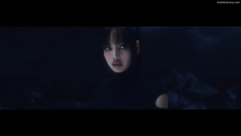 Lisa  BLΛƆKPIИK (Blackpink) photo 18 of 6190