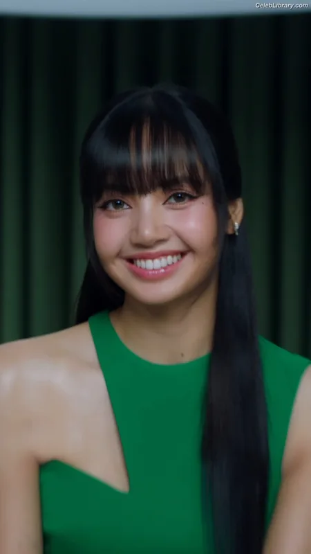 Lisa  BLΛƆKPIИK (Blackpink) photo 16 of 6190