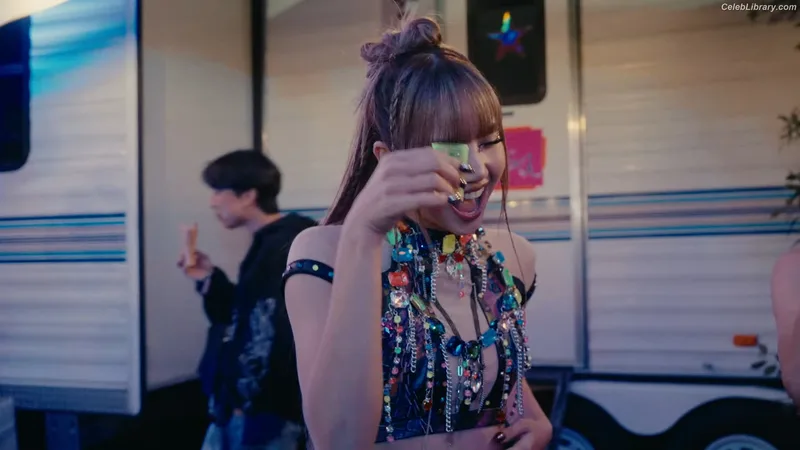 Lisa  BLΛƆKPIИK (Blackpink) photo 20 of 6190