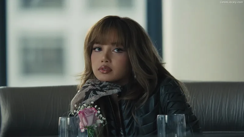 Lisa  BLΛƆKPIИK (Blackpink) photo 9 of 6190