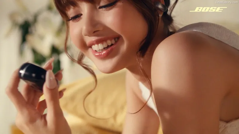 Lisa  BLΛƆKPIИK (Blackpink) photo 7 of 6190