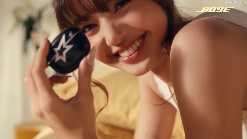 Lisa  BLΛƆKPIИK (Blackpink) photo 16 of 6190