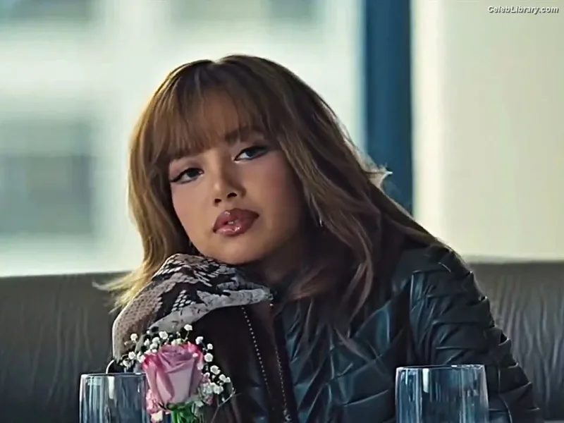 Lisa  BLΛƆKPIИK (Blackpink) photo 5 of 6190