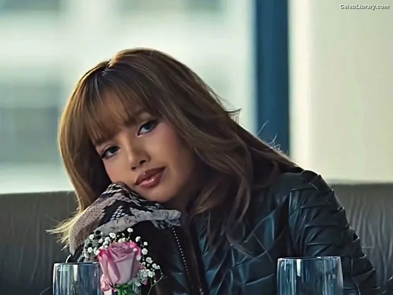 Lisa  BLΛƆKPIИK (Blackpink) photo 19 of 6190