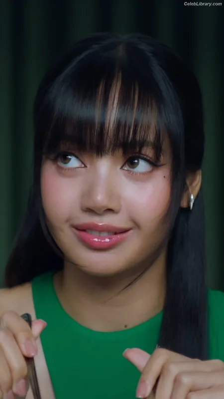 Lisa  BLΛƆKPIИK (Blackpink) photo 22 of 6190