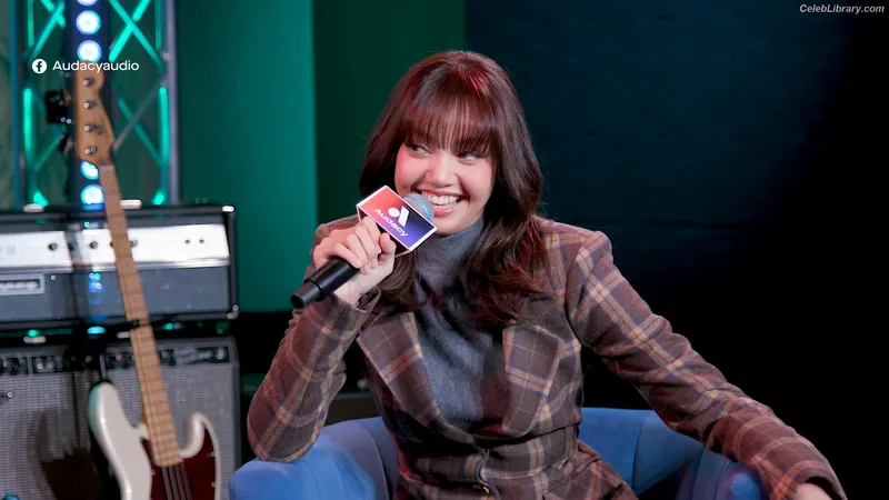 Lisa  BLΛƆKPIИK (Blackpink) photo 10 of 6190