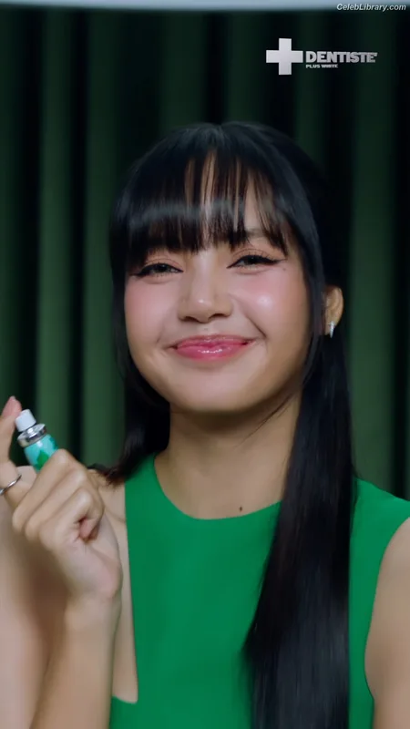 Lisa  BLΛƆKPIИK (Blackpink) photo 3 of 6190