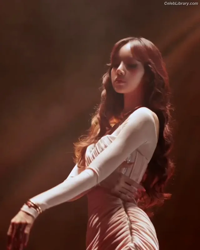 Lisa  BLΛƆKPIИK (Blackpink) photo 6 of 6190