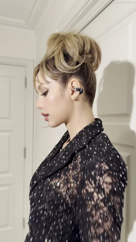 Lisa BLΛƆKPIИK (Blackpink) photo 1 of 6190