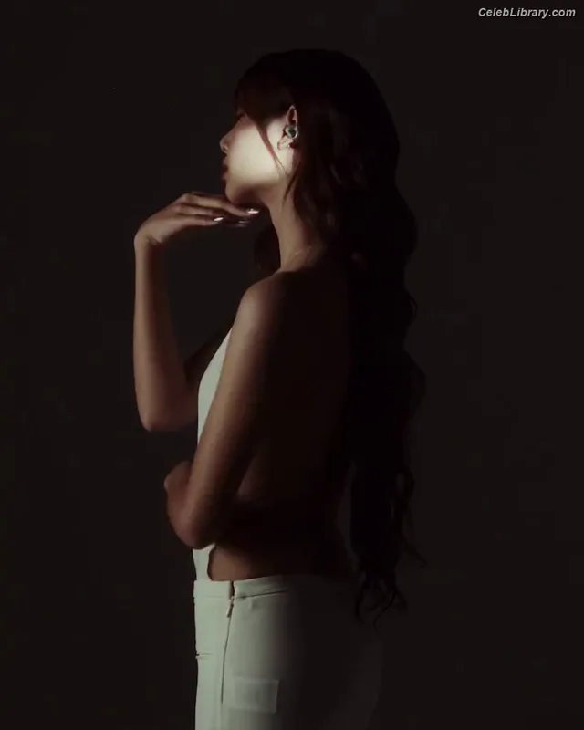 Lisa  BLΛƆKPIИK (Blackpink) photo 15 of 6190