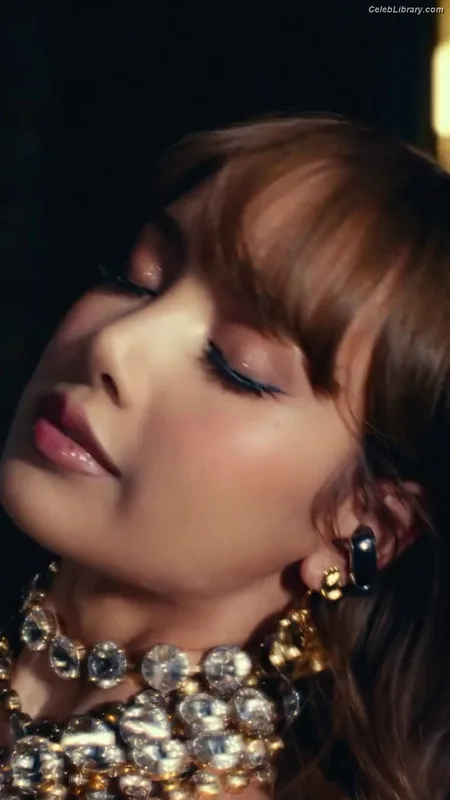 Lisa  BLΛƆKPIИK (Blackpink) photo 15 of 6190