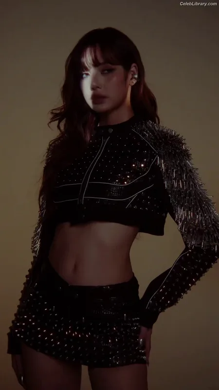 Lisa BLΛƆKPIИK (Blackpink) photo 8 of 6190