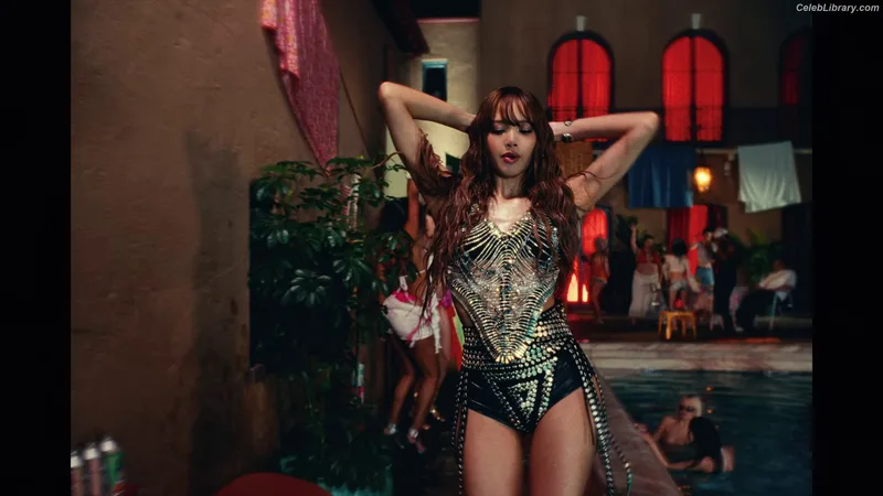Lisa  BLΛƆKPIИK (Blackpink) photo 7 of 6190