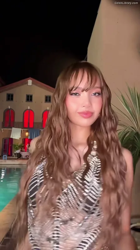 Lisa  BLΛƆKPIИK (Blackpink) photo 6 of 6190