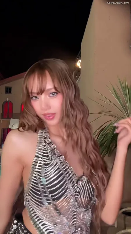 Lisa  BLΛƆKPIИK (Blackpink) photo 17 of 6190