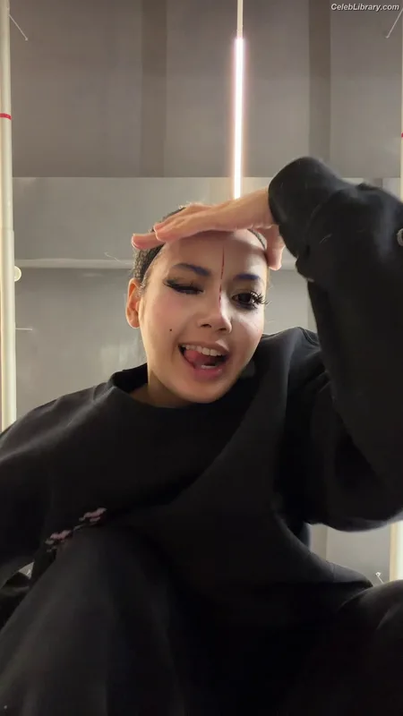 Lisa  BLΛƆKPIИK (Blackpink) photo 10 of 6190