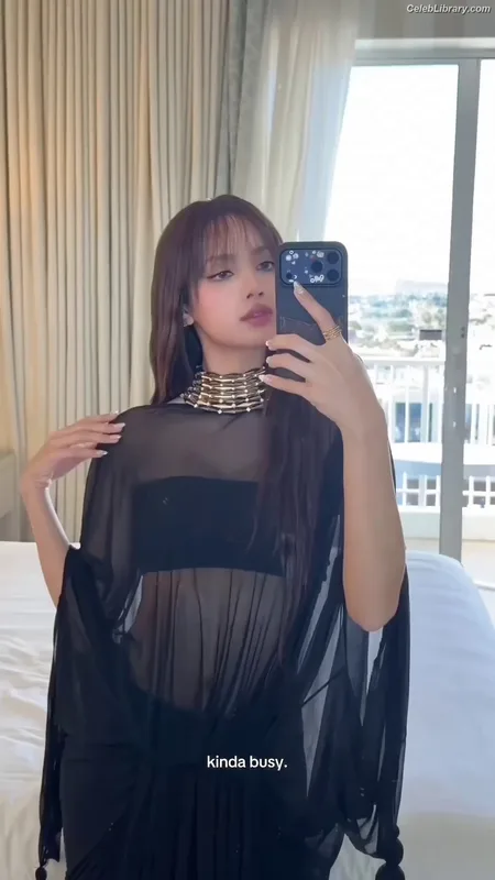 Lisa  BLΛƆKPIИK (Blackpink) photo 5 of 6190