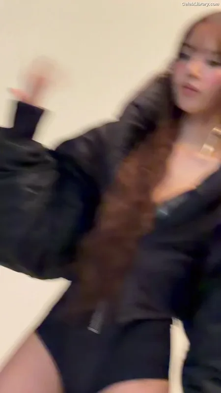 Lisa  BLΛƆKPIИK (Blackpink) photo 10 of 6190